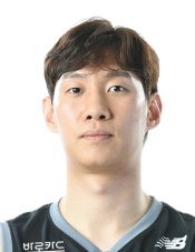 https://img.longzhuzhibou.com.cn/img/basketball/player/104734bd39875eb083330782f3bc0e3f.png