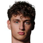 https://img.longzhuzhibou.com.cn/img/basketball/player/301da3a686f2e1cacdca26aabee0c6f0.png
