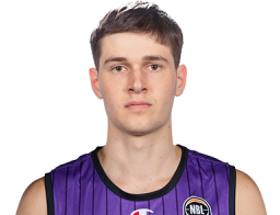 https://img.longzhuzhibou.com.cn/img/basketball/player/3ab9e3f731d4573f42a947c99d7240de.png