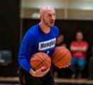 https://img.longzhuzhibou.com.cn/img/basketball/player/b02928960a1327b25feff8ebebcab9ec.png