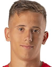 https://img.longzhuzhibou.com.cn/img/football/player/24c00ee8c62afa6d5050702c39d95d60.jpg