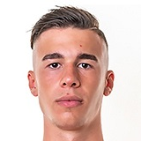 https://img.longzhuzhibou.com.cn/img/football/player/2d14563ef52bcb9575f41ad50f199607.jpg