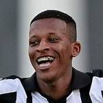 https://img.longzhuzhibou.com.cn/img/football/player/36b5bd51f47d77a84822dcff53d7b997.png