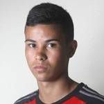 https://img.longzhuzhibou.com.cn/img/football/player/379ab11c2441d7ae52c44defb30adbc1.png