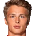 https://img.longzhuzhibou.com.cn/img/football/player/aef31510de87a239f51ea8a02729b4eb.png