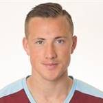 https://img.longzhuzhibou.com.cn/img/football/player/b0493f60764f2bd2a3bd82303d386741.png