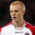 https://img.longzhuzhibou.com.cn/img/football/player/e9dc361d2b9976415ffaf9fdef92cccc.png